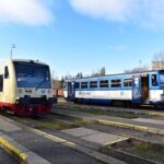 Cestující jedoucí z Kralup nad Vltavou do Loun a Velvar vozí moderní vlaky