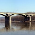 Modernizace Branického mostu: Zdvoukolejnění a rozšíření pro plynulejší železniční provoz